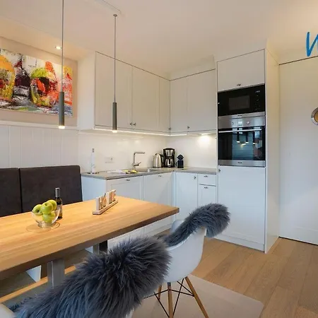 Achterhus - Wattwurm Апартаменты *